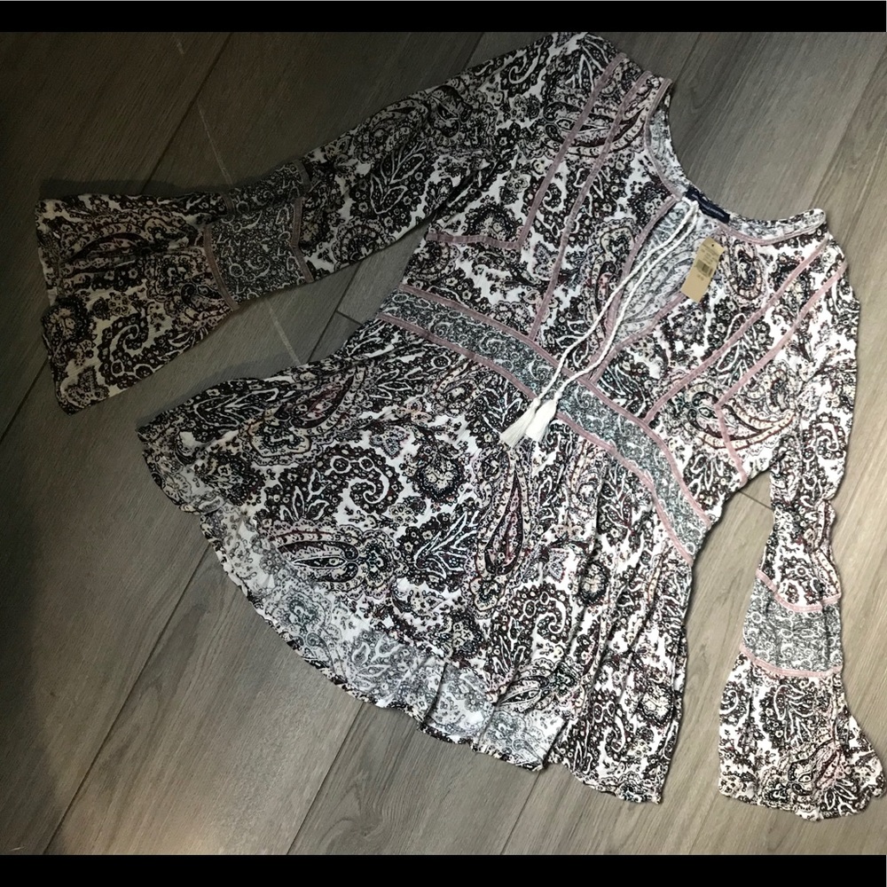 American Eagle Peasant Top